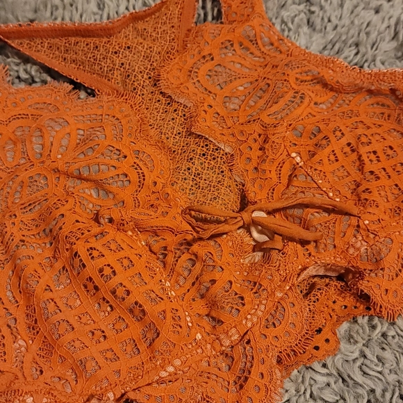 Racer Back Bralettes - Picture 3 of 4